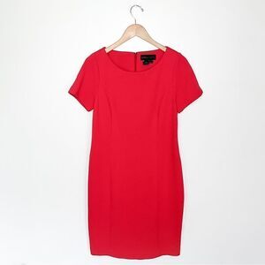 Nina McLemore Women’s Muted Washed Red Short Sleeve Stretch Shift Dress